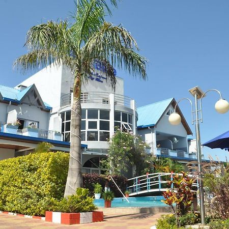 Hotel Sky Blue Mada Alasora Exteriér fotografie
