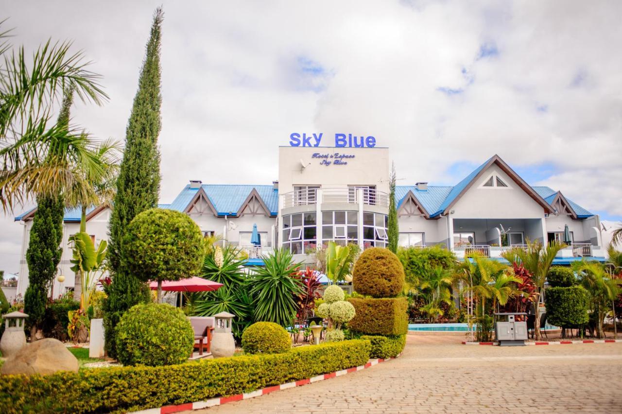 Hotel Sky Blue Mada Alasora Exteriér fotografie
